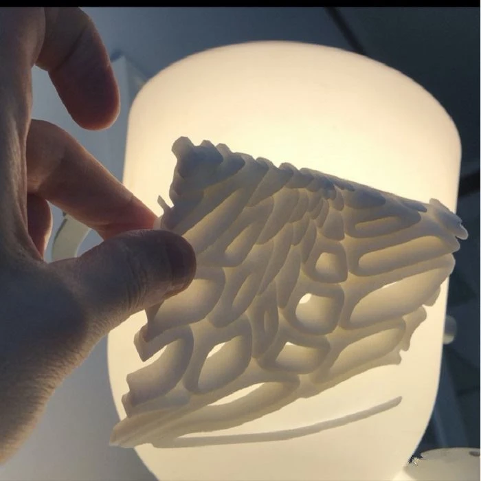 Katso tarkemmin tästä 3D-tulostetusta valosta
